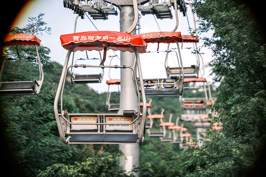 The Taiping Mountain Cableway is seen in Qingdao, Shandong Province. /VCG