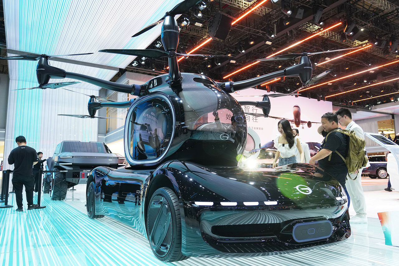 GAC's multi-rotor flying car prototype is displayed at the Shanghai Auto Show, April 24, 2025. /VCG