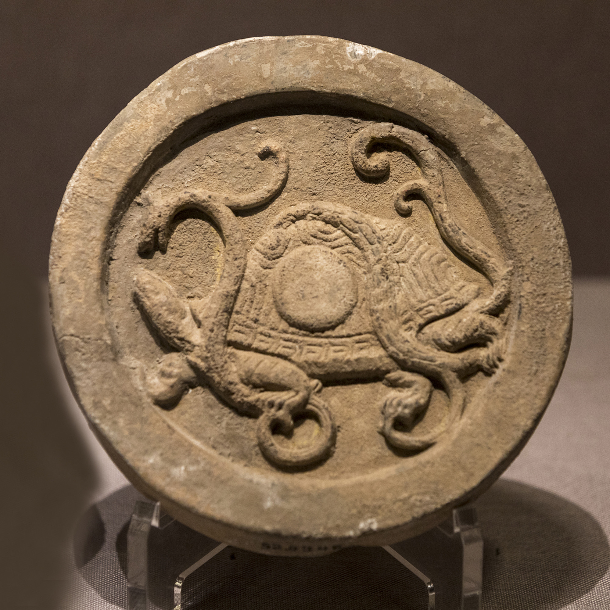  Chinese eaves: Protectors or historians?